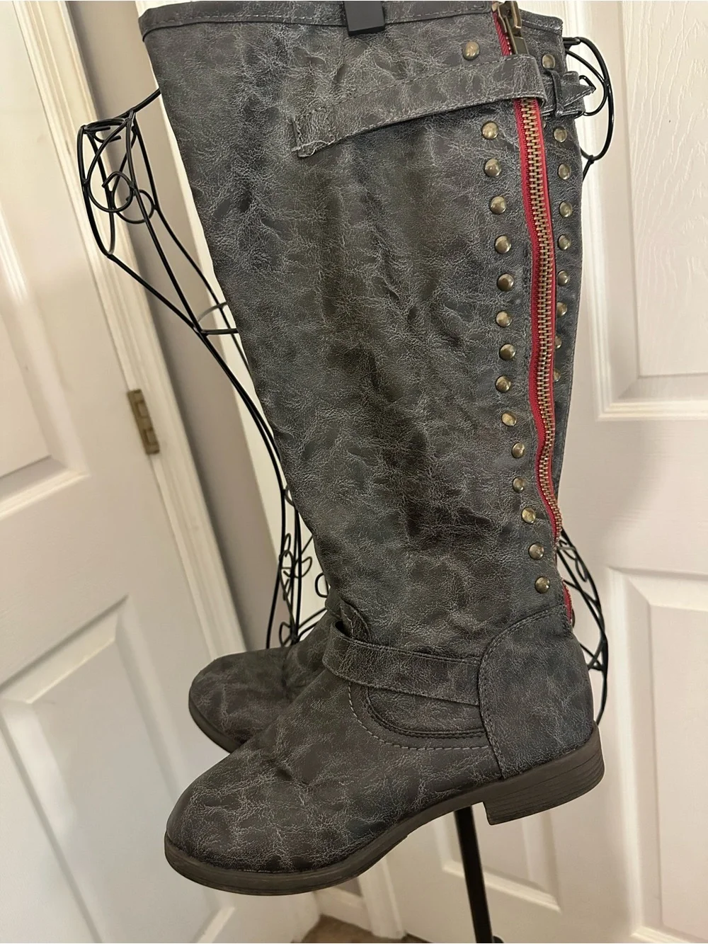 Grey Journee Collection studded knee-high boots buckle & Rivet details